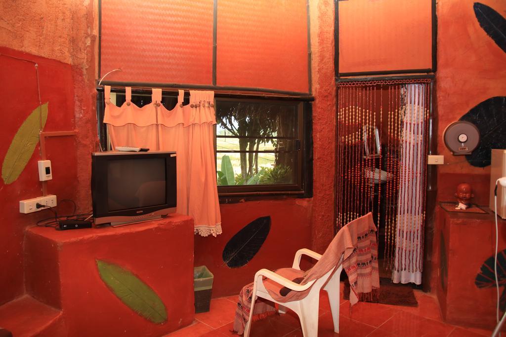Ban Din Resort Chiang Rai Mae Chan Extérieur photo